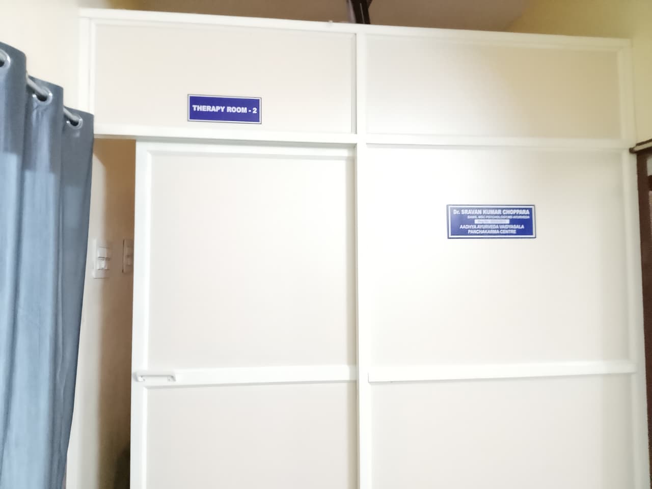THERAPY ROOM 2